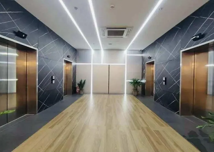 Apartahotel Ama Tower Residences - Liam Kyro Staycation Place