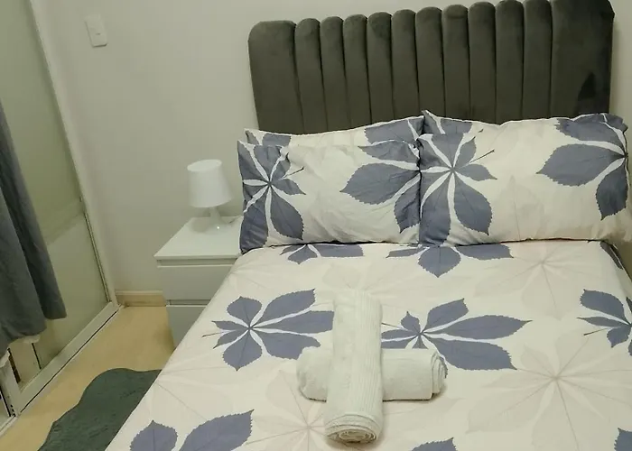 Apartahotel Ama Tower Residences - Liam Kyro Staycation Place Manila